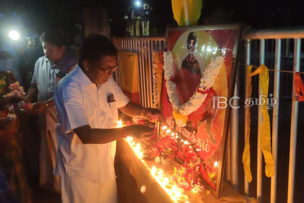 காரைநகரில் உணர்வுபூர்வமாக மாவீரர்களுக்கு அஞ்சலி(படங்கள்) | Karainakar Maveerar Naal