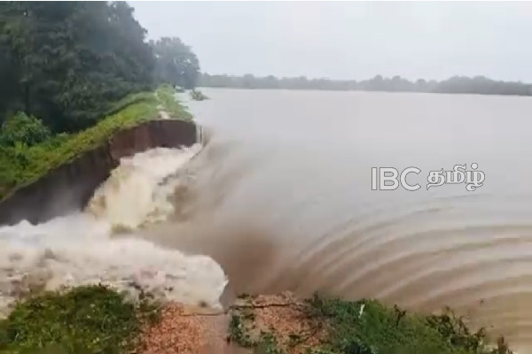 மெல்ல,மெல்ல வழமைக்கு திரும்பும் வவுனியா | Vavuniya Returns To Normal மெல்ல,மெல்ல வழமைக்கு திரும்பும் வவுனியா | Vavuniya Returns To Normal