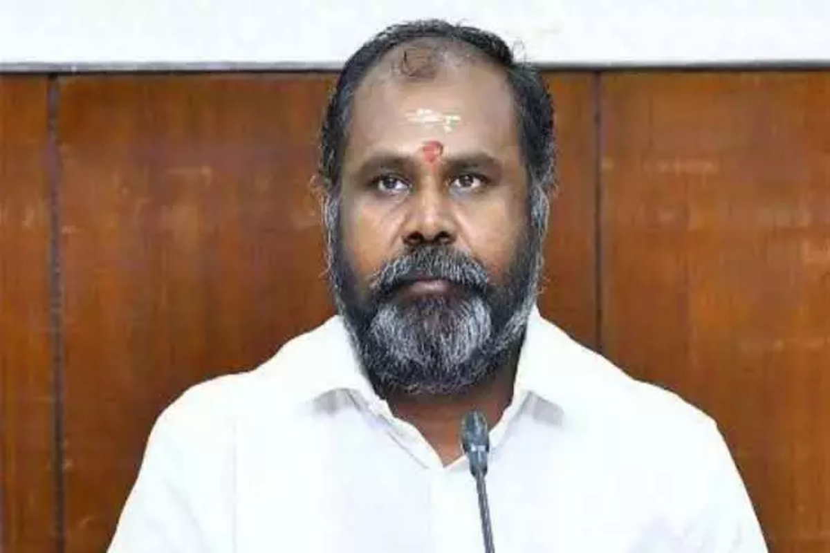 திரிஷாவுக்கு துணை முதலமைச்சர் பதவி ?முன்னாள் அமைச்சரால் பரபரப்பான தமிழக அரசியல் | Trisha May Be Offered Deputy Cm Post