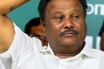 ‘‘பாவம் அவரே குழம்பிவிட்டார் ’’மீண்டும் சர்ச்சையில் சிக்கிய திண்டுக்கல் சீனிவாசன்