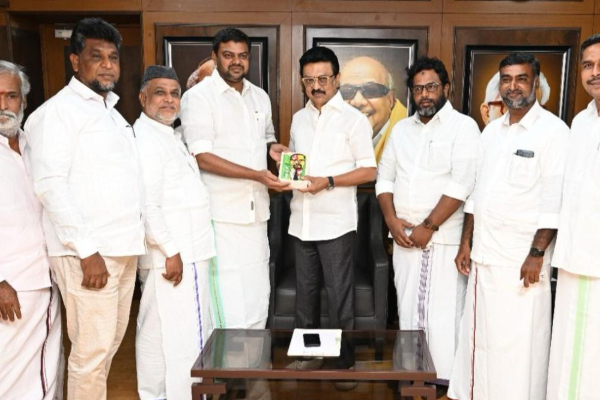 திமுக கூட்டணியில் இணைந்த புதிய கட்சி - ஒரே நாளில் 7 கட்சிகளுடன் பேச்சுவார்த்தை | Sdpi Joins In Dmk Alliance Seat Sharing Talk Begin திமுக கூட்டணியில் இணைந்த புதிய கட்சி - ஒரே நாளில் 7 கட்சிகளுடன் பேச்சுவார்த்தை | Sdpi Joins In Dmk Alliance Seat Sharing Talk Begin