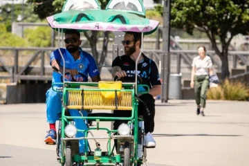 ரிக்ஷா மாமா வண்டி வருது ஓரம் போ... ஜாலியா ரிக்ஷா ஓட்டிய ஹர்திக் பாண்டியா, வில்லியம்சன் - வைரலாகும் வீடியோ