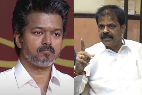 விஜய் ஒரு துரோகி..வெளிநாட்டுக்கு தப்பிவிடுவார்!! முன்னாள் மேனேஜர் காட்டம்.. | Vijay Former Manager Makes Shocking Allegations