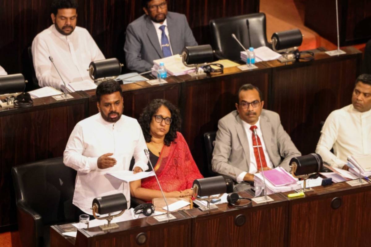 ஜனாதிபதி அநுர அறிவித்துள்ள நிவாரணம்.. பொய் வாக்குறுதிகள் தொடர்பில் சஜித்தின் எச்சரிக்கை | Sajith Premadasa Warns The President ஜனாதிபதி அநுர அறிவித்துள்ள நிவாரணம்.. பொய் வாக்குறுதிகள் தொடர்பில் சஜித்தின் எச்சரிக்கை | Sajith Premadasa Warns The President