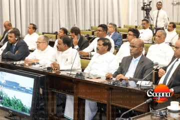 මම නම.. නම මම අවුල නිවැරදි කරන්නම පාර්ලිමේන්තු මන්ත්‍රීවරුන් සඳහා සිංහල - දෙමළ භාෂා පුහුණුවක්