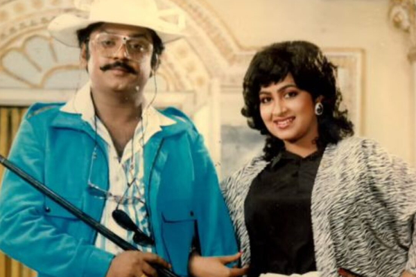 பிரேமலதாவுடன் திருமணத்திற்கு முன் இந்த நடிகையை காதலித்தாரா விஜயகாந்த்.. யார் அந்த நடிகை | Before Marriage Vijayakanth Loved Actress Radhika