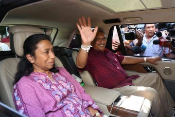 கோட்டாபயவின் பயண அனுமதியை நீட்டித்த சிங்கப்பூர்!