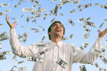 நண்பரின் பதிவால் நபர் ஒருவருக்கு அடித்த அதிஸ்டம்!