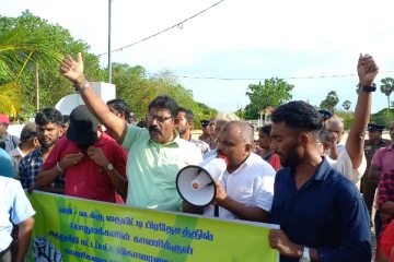 தமிழர் தாயகத்தில் சட்ட விரோத விகாரை - எதிர்ப்பு போராட்டத்தில் மக்கள்!
