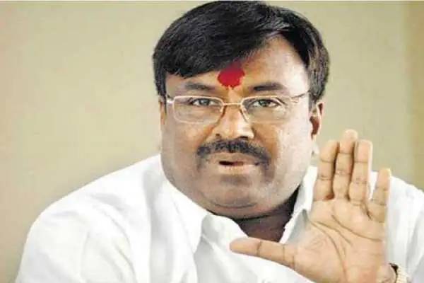 அரசு ஊழியர்கள் ஹலோ என்பதற்கு பதிலாக வந்தே மாதரம் சொல்லவும் :  மகாராஷ்டிரா அமைச்சர் உத்தரவு - தமிழ்நாடு