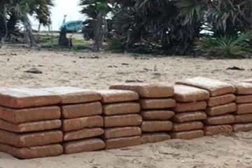 ஊர்காவற்துறையில் மண்ணுக்குள் புதைப்பட்டிருந்த பெருமளவு கஞ்சா