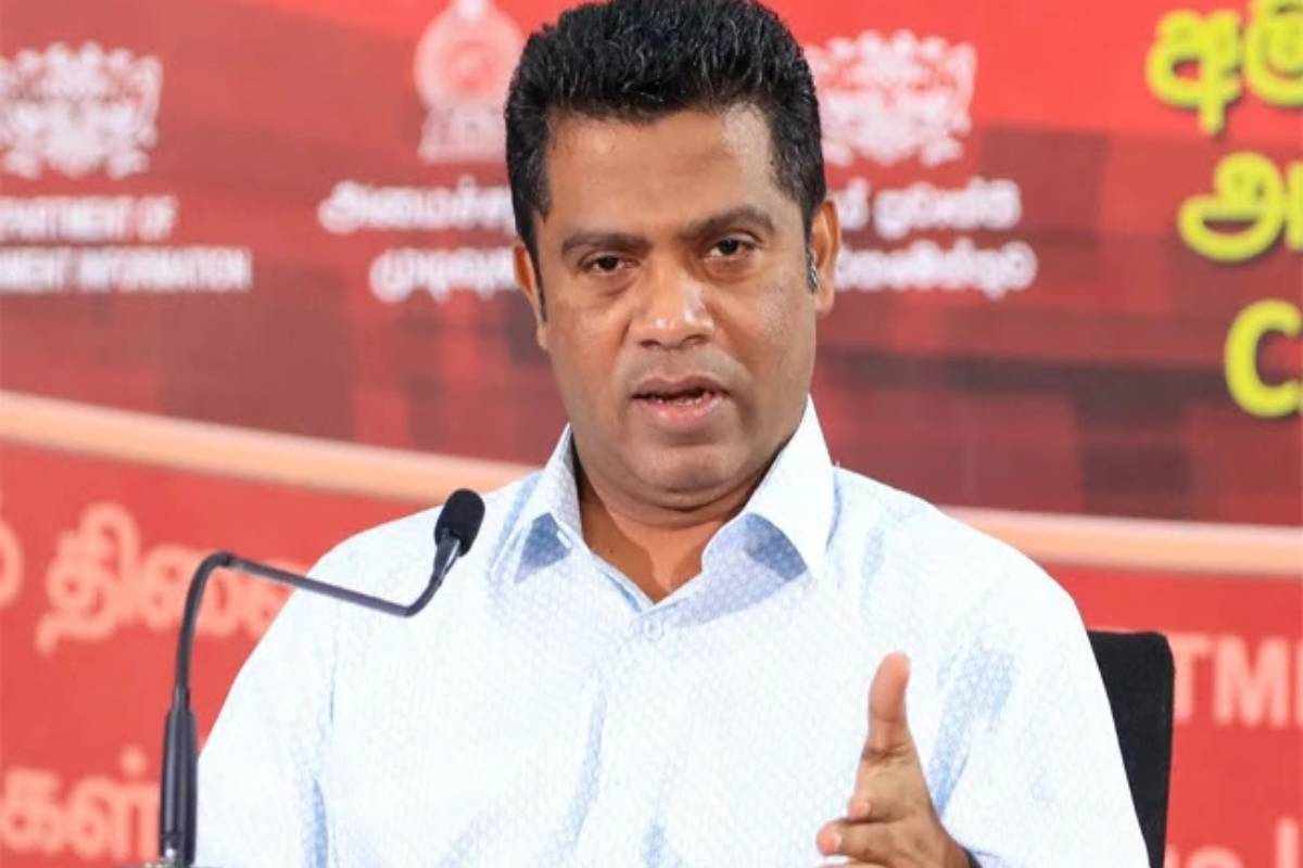 எரிபொருள் தட்டுப்பாடு ஏற்படாது! பொதுமக்களுக்கு அரசு வெளியிட்டுள்ள முக்கிய அறிவிப்பு | Information Released By The Government Fuel Supply எரிபொருள் தட்டுப்பாடு ஏற்படாது! பொதுமக்களுக்கு அரசு வெளியிட்டுள்ள முக்கிய அறிவிப்பு | Information Released By The Government Fuel Supply