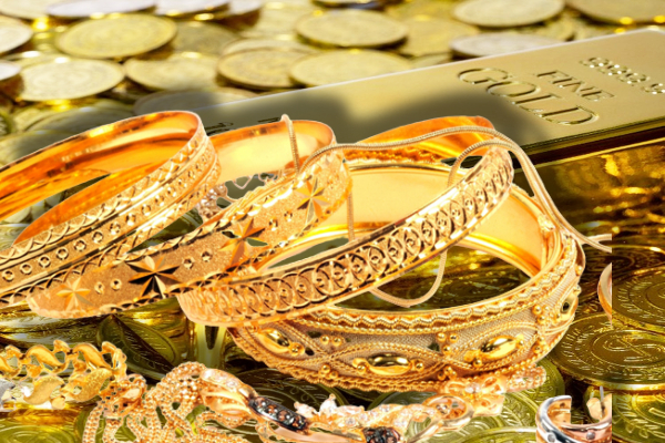 மீண்டும் தங்கத்தின் விலையில் வீழ்ச்சி..! இன்றைய தங்க விலை விபரம் - ஐபிசி தமிழ்