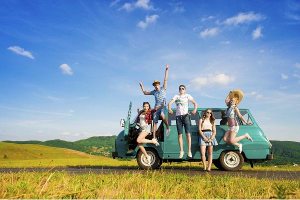 வாழ்க்கையை ரசித்து வாழ 20 வயதில் இன்றைய இளைஞர்கள் செய்ய வேண்டியது என்ன? | Things To Do In Your 20S To Live Life