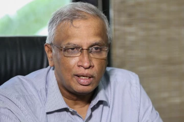 பெரும்பாலான நாடாளுமன்ற உறுப்பினர்களுக்கு எழுத்தறிவு இல்லை என்கிறார் சுமந்திரன் - செய்திகளின் தொகுப்பு