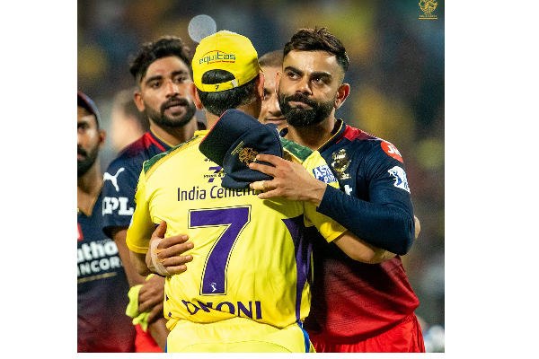 அந்த தவறுதான் தோல்விக்கு காரணம் - ப்ளே ஆஃப் வாய்ப்பை இழந்த கேப்டன் தோனி உருக்கம்! | Ipl 2022 Csk Loss Caption Dhoni Talks Rcb