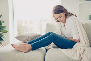 மாதவிடாயின் போது ஏற்படும் பிரச்சினைகள்! இந்த அறிகுறிகளை அலட்சியப்படுத்தாதீங்க