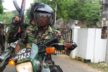 யாழில் படையினரின் அதிரடியில் சிக்கிய வன்முறைக்குழு!