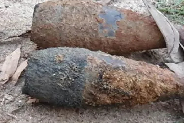 மட்டக்களப்பில் சக்தி வாய்ந்த மோட்டார் குண்டுகள்! | Rescue Of Powerful Motor Bombs In Batticaloa