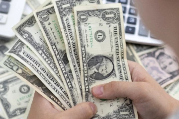 ශ්‍රී ලංකා මහබැංකුව ප්‍රකාශයට පත් කළ, අද දින ඩොලරයේ විශේෂ වටිනාකම.. (PHOTO)