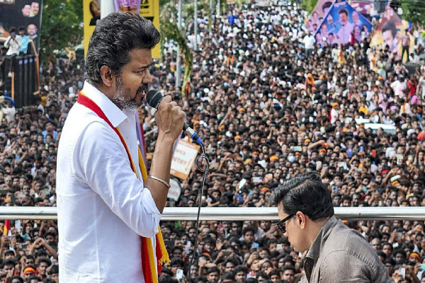 கரூர் மாநாட்டில் ஏற்பட்ட துயரச் சம்பவம்! விஜய் வழங்கும் இழப்பீடு | Tvk Vijay Rally Stampede Karur