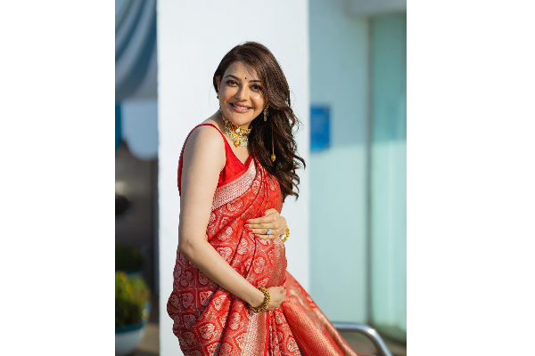 கர்ப்பமாக இருக்கும் நடிகை காஜல் அகர்வாலின் லேட்டஸ்ட் போட்டோஷூட்.. எவ்வளவு அழகாக இருக்கிறார் பாருங்க | Kajal Aggarwal Latest Pregnency Photoshoot