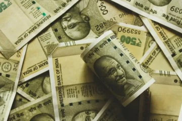 3 ஆண்டுகளில் இல்லாத அளவு இந்திய ரூபாய் வீழ்ச்சி