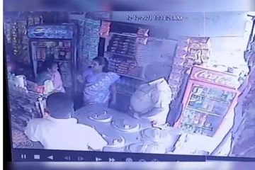 வாங்கிய பொருளுக்கு பணம் தராமல் பெண்ணை தாக்கிய விசிக பிரமுகர் - விழுப்புரத்தில் பரபரப்பு