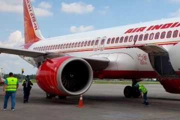 160 பேருடன் புறப்பட்ட ஏர் இந்தியா விமானத்தில் தொழிநுட்ப கோளாறு