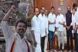 விஜய் தமிழக முதலமைச்சராவதில் தொடரும் சிக்கல்! 118 என்ற பெரும்பான்மை இன்னும் கிடைக்கவில்லை