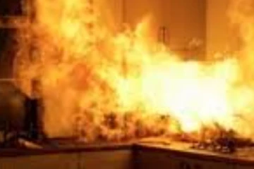 සිවිල් වැසියන් 30ක් සහ බෞද්ධ භික්ෂූන් වහන්සේලා තිදෙනෙක් ඝාතනය කරයි. (විදෙස්)