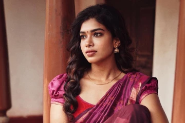 சர்பட்டா பரம்பரை ஹீரோயின் சுத்தமாக பயமில்லாமல் செய்த செயல்!  போட்டோவால் ஷாக் ஆன ரசிகர்கள்