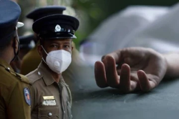 தமிழர் பகுதியில் நேர்ந்த கொடூரம் ; கணவனால் தீ மூட்டப்பட்ட மனைவி பலி