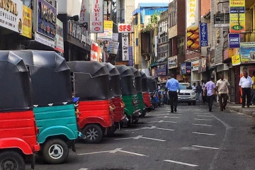 கறுப்பு சந்தையாக மாறிய  கொழும்பு செட்டியார் தெரு? மத்திய வங்கி கடும் எச்சரிக்கை!