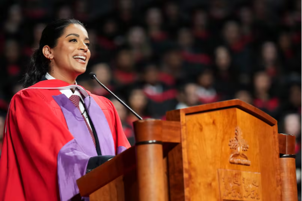 இந்திய வம்சாவளி பிரபலத்துக்கு கனடா அளித்துள்ள கௌரவம் | Lilly Singh Got Honorary Phd From York University