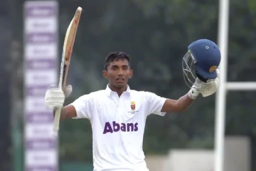 දැවැන්ත සටනකට පසු කන්ද උඩරට නිල්මහා සටනේ ජය ත්‍රිත්ව විද්‍යාලයට