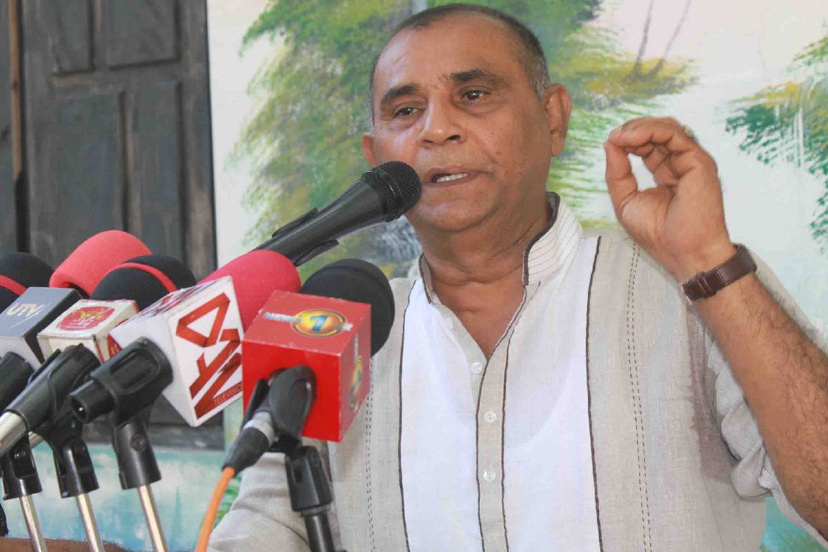 அக்கரைப்பற்று முன்னாள் மேயர் அதாஉல்லாவின் விளக்கமறியல் நீடிப்பு | Akkaraipattu Mayor Chakki Ataullah Remand Extend அக்கரைப்பற்று முன்னாள் மேயர் அதாஉல்லாவின் விளக்கமறியல் நீடிப்பு | Akkaraipattu Mayor Chakki Ataullah Remand Extend