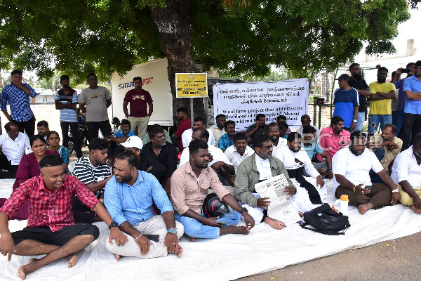 காற்றாலை கோபுரம் அமைப்பதற்கு கடும் எதிர்ப்பு: மன்னாரில் பூரண கதவடைப்பு | Lockdown Mannar Against Construction Of Wind Tower