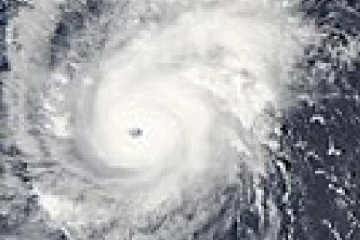 பிலிப்பைன்ஸ் நாட்டை புரட்டிப்போட்ட 'கொம்பாசு' புயல் ...9 பேர் பலி