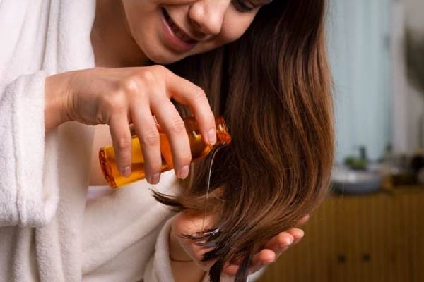 தலைமுடிக்கு ஏன் எண்ணெய் தடவ வேண்டும் தெரியுமா? | Do You Know Why You Should Oil Your Hair