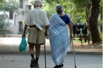 பெற்றோரை கவனிக்காவிடில்..இனி பிள்ளைகளுக்கு சொத்துகள் கிடையாது