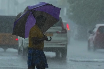 உருவான வளிமண்டல கீழடுக்கு சுழற்சி.., 5 மாவட்டங்களில் இன்று கனமழை பெய்யும்