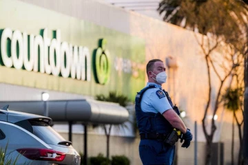 ஒக்லாந்தில் இலங்கையர் தீவிரவாத தாக்குதல்! - நியூஸிலாந்து பொலிஸார் விடுத்துள்ள கோரிக்கை