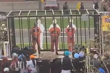 கனடாவில் மோடியை கூண்டுக்குள் அடைத்த காலிஸ்தான்கள்!