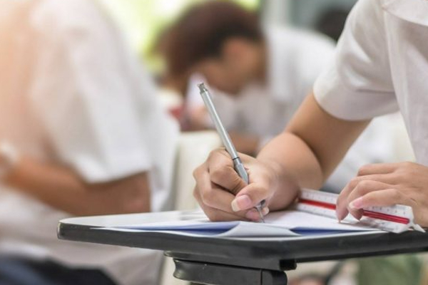 சாதாரண தரப் பரீட்சை இன்று ஆரம்பம் - மாணவர்களுக்கு அறிவிப்பு | Gce Ol Exam Begins Today Dep Of Exam Announcement