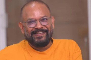 கோட் இயக்குநர் வெங்கட் பிரபுவின் மனைவி, மகள்களை பார்த்துள்ளீர்களா.. அழகிய குடும்ப புகைப்படம்