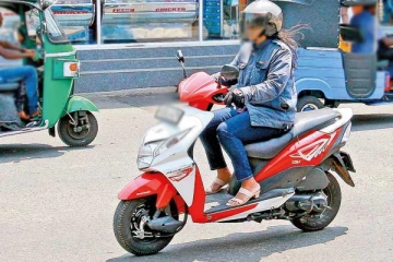 මිලියනයක් පසුකරමින් - මෙරට කාන්තාවන්ගෙන් අලුත් වාර්තාවක්.