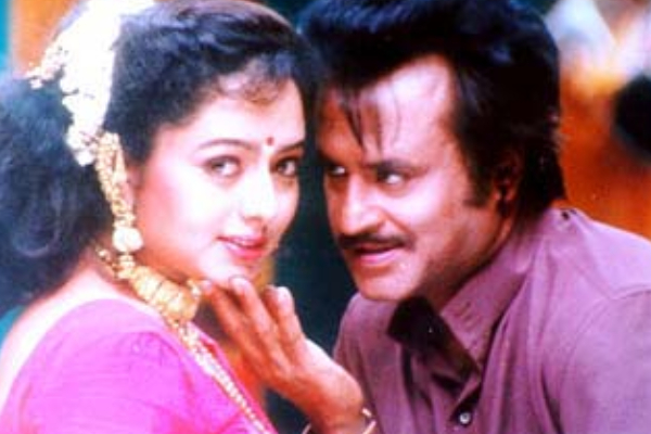 படையப்பா படத்தை மிஸ் செய்த முன்னணி நடிகை.. யார் தெரியுமா? பலரும் பார்த்திராத புகைப்படம் இதோ | First Heroine Choice In Padayappa Movie Is Nagma