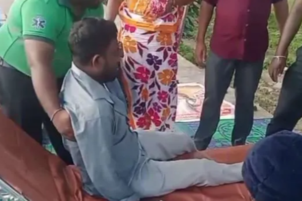 கொழும்பில் உண்ணாவிரதப் போராட்டம்; மட்டக்களப்பு நபர் ஆபத்தான நிலையில் | Hunger Strike In Colombo Batticaloa Man Hospital