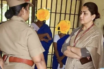 மணீப்பூர் பிரச்சனையை கண்டுகொள்ளாமல் ஜெயிலுக்கு போன நடிகை குஷ்பூ.. பத்திரிக்கையாளர் கொடுத்த பதிலடி..